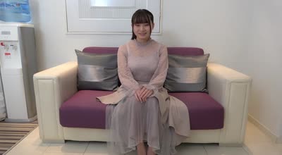 FC2PPV-4569259G罩杯咖啡厅员工长着一张娃娃脸可爱极了