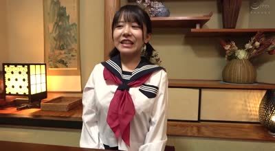 DVMM-236修学旅行中の女子○校生さん！タオル一枚男湯で同級生男子のチ○ポ洗ってもらえませんか？クラスメイトのフル勃起チ○ポに囲まれ恥じらいながらもしごいてしゃぶってザーメン抜きまくり！過激なミッションでオマ○コが火照ってしまいそのまま童貞筆…