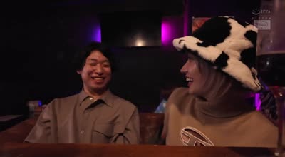 CJOD-467 同窓会で再会した幼馴染がキレカワ最強ギャルになっていて―ほろ酔いラブホに連れ込まれてベロキス中出しお泊りしちゃった僕 春陽モカ