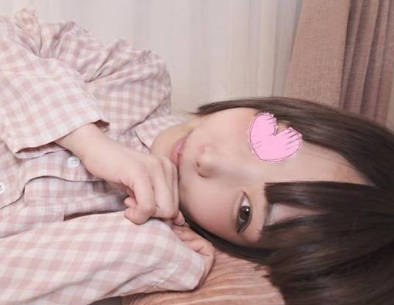 FC2PPV-4501794她从后面被内射了