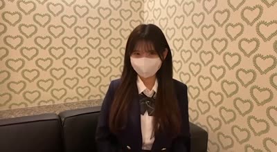 FC2PPV-4408831啦啦队女孩人生初生中出