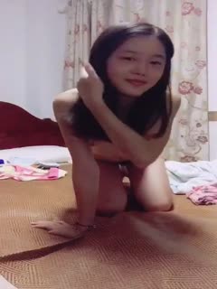 学生妹妹性感身材、自拍、脱衣3